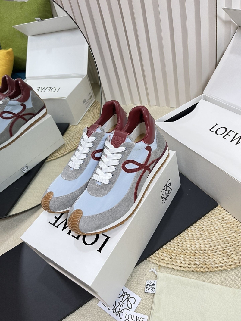 Loewe Sneakers